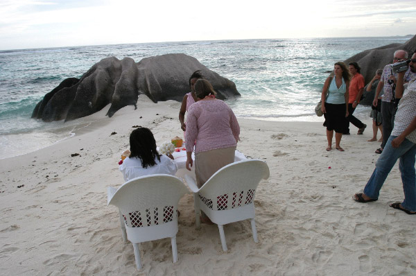 SeychellesParis2004074