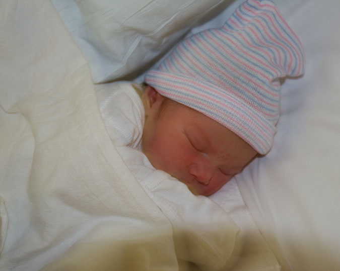 20111207_BirthofLeeAnnClark_1521